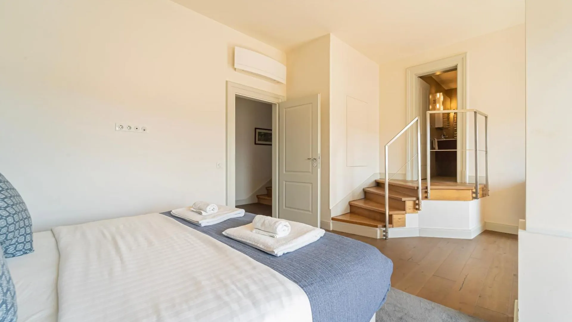 ***** Hotel Zoya Luxury Residence Budapest Hungary